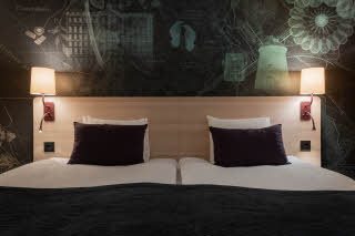 Copyright: Niklas Agaton Bed in Twin Room